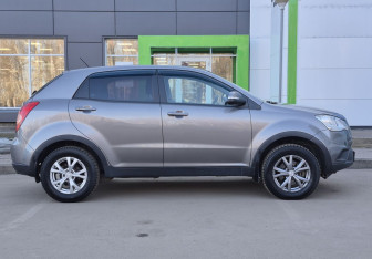 Подержанный автомобиль SsangYong Actyon 2013 года (4 фото)