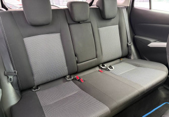 Подержанный автомобиль Suzuki SX4 Hatchback 2014 года (10 фото)