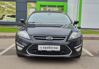 Подержанный автомобиль Ford Mondeo Sedan 2013 года (2 фото)
