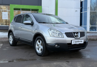 Подержанный автомобиль Nissan Qashqai 2007 года (3 фото)