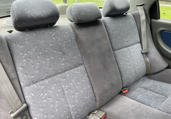 Подержанный автомобиль Kia Spectra Sedan 2006 года (11 фото)