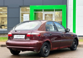 Подержанный автомобиль ЗАЗ Chance Hatchback 2011 года (5 фото)