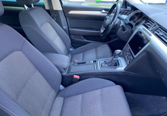 Подержанный автомобиль Volkswagen Passat Wagon 2017 года (11 фото)