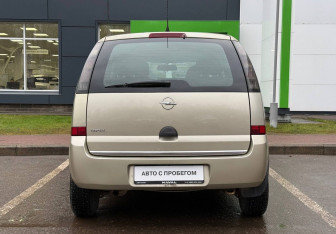 Подержанный автомобиль Opel Meriva 2008 года (6 фото)