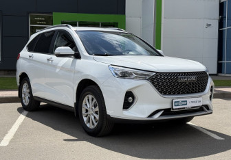 Подержанный автомобиль Haval M6 2023 года (3 фото)