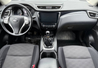 Подержанный автомобиль Nissan Qashqai 2018 года (9 фото)