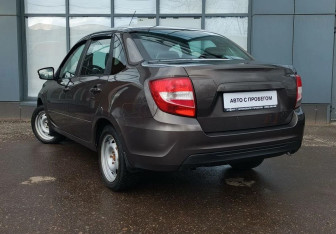 Подержанный автомобиль LADA (ВАЗ) Granta Sedan 2022 года (8 фото)
