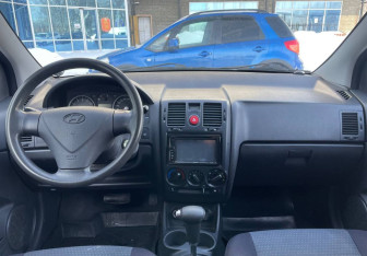 Подержанный автомобиль Hyundai Getz 2010 года (9 фото)