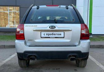 Подержанный автомобиль Kia Sportage 2009 года (6 фото)