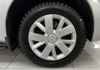 Подержанный автомобиль LADA (ВАЗ) Granta Sedan 2021 года (9 фото)