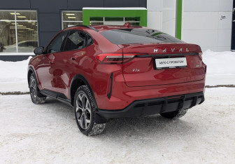 Подержанный автомобиль Haval F7x 2023 года (7 фото)