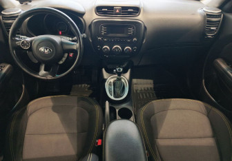 Подержанный автомобиль Kia Soul 2015 года (10 фото)