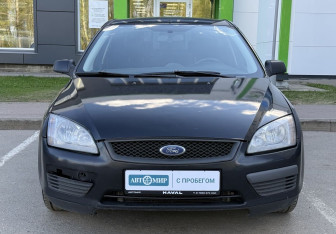 Подержанный автомобиль Ford Focus Sedan 2007 года (2 фото)