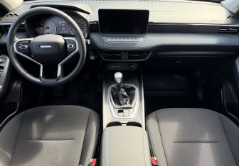 Подержанный автомобиль Haval Jolion 2025 года (9 фото)