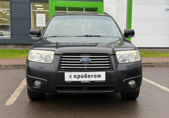 Подержанный автомобиль Subaru Forester Suv 2007 года (2 фото)