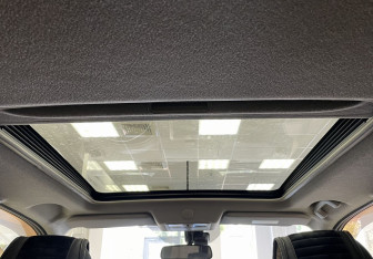 Подержанный автомобиль Nissan X-Trail 2012 года (13 фото)