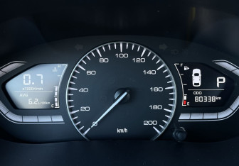 Подержанный автомобиль Changan Alsvin 2023 года (17 фото)