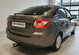 Подержанный автомобиль LADA (ВАЗ) Granta Liftback 2016 года (8 фото)