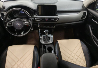 Подержанный автомобиль Kia Seltos 2020 года (9 фото)