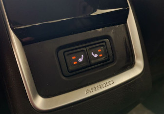 Подержанный автомобиль Omoda S5 2023 года (16 фото)