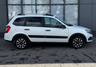 Подержанный автомобиль LADA (ВАЗ) Granta Wagon 2023 года (8 фото)