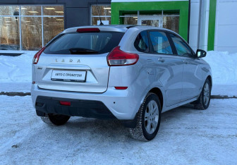 Подержанный автомобиль LADA (ВАЗ) XRAY 2017 года (5 фото)