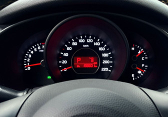 Подержанный автомобиль Kia Soul 2014 года (18 фото)