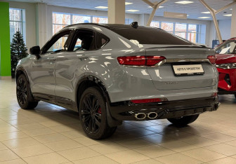 Подержанный автомобиль Geely Tugella 2023 года (7 фото)