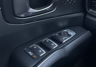 Подержанный автомобиль Kia Sorento 2021 года (18 фото)