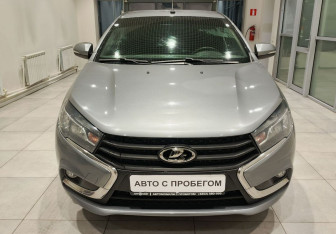 Подержанный автомобиль LADA (ВАЗ) Vesta Sedan 2021 года (2 фото)