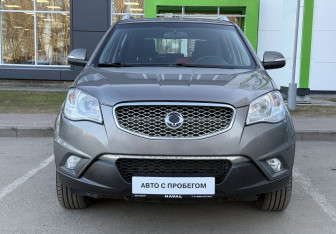 Подержанный автомобиль SsangYong Actyon 2013 года (2 фото)