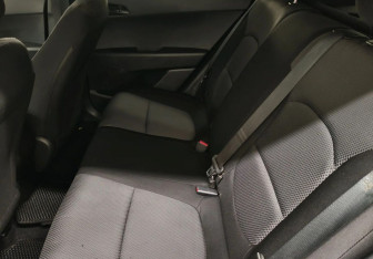 Подержанный автомобиль Hyundai Creta 2016 года (13 фото)