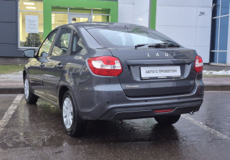 Подержанный автомобиль LADA (ВАЗ) Granta Hatchback 2020 года (7 фото)