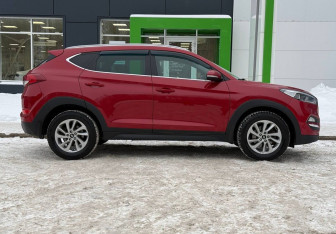 Подержанный автомобиль Hyundai Tucson 2018 года (4 фото)