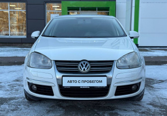 Подержанный автомобиль Volkswagen Jetta Sedan 2009 года (2 фото)