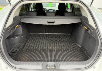 Подержанный автомобиль LADA (ВАЗ) Vesta Wagon 2019 года (18 фото)