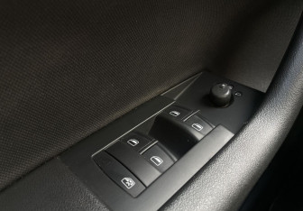 Подержанный автомобиль Audi A3 Hatchback 2009 года (15 фото)