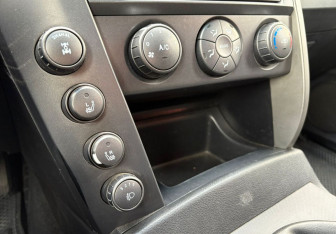 Подержанный автомобиль SsangYong Kyron 2012 года (13 фото)