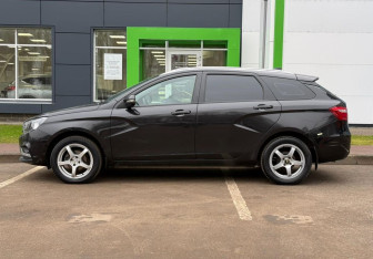 Подержанный автомобиль LADA (ВАЗ) Vesta Wagon 2019 года (8 фото)