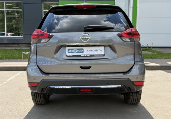 Подержанный автомобиль Nissan X-Trail 2019 года (7 фото)