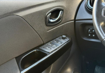 Подержанный автомобиль Renault Kaptur 2016 года (15 фото)