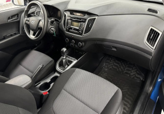 Подержанный автомобиль Hyundai Creta 2016 года (13 фото)