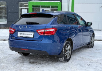 Подержанный автомобиль LADA (ВАЗ) Vesta Wagon 2021 года (5 фото)