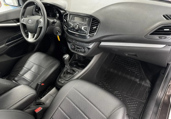 Подержанный автомобиль LADA (ВАЗ) Vesta Sedan 2021 года (11 фото)