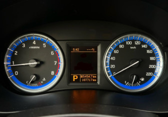 Подержанный автомобиль Suzuki SX4 Hatchback 2014 года (12 фото)