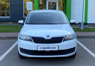 Подержанный автомобиль Skoda Rapid Liftback 2019 года (2 фото)