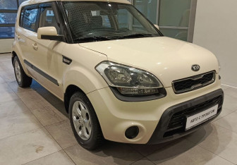 Подержанный автомобиль Kia Soul 2013 года (3 фото)