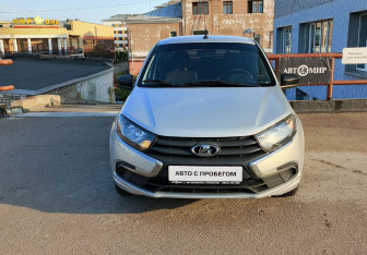 Подержанный автомобиль LADA (ВАЗ) Granta Sedan 2019 года (2 фото)