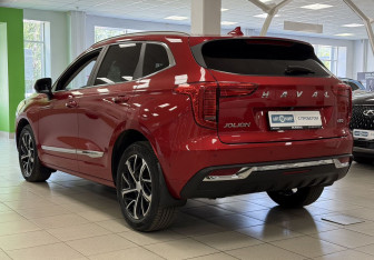 Подержанный автомобиль Haval Jolion 2022 года (7 фото)