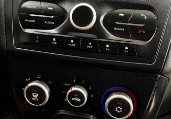 Подержанный автомобиль LADA (ВАЗ) Kalina Wagon 2015 года (12 фото)